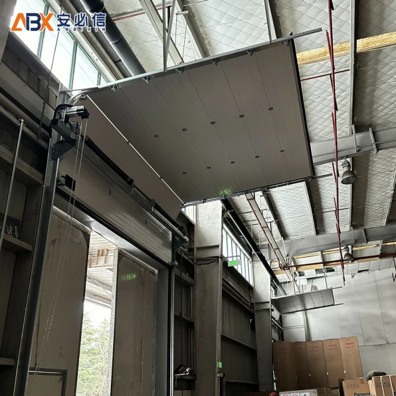 白银垂直提升门